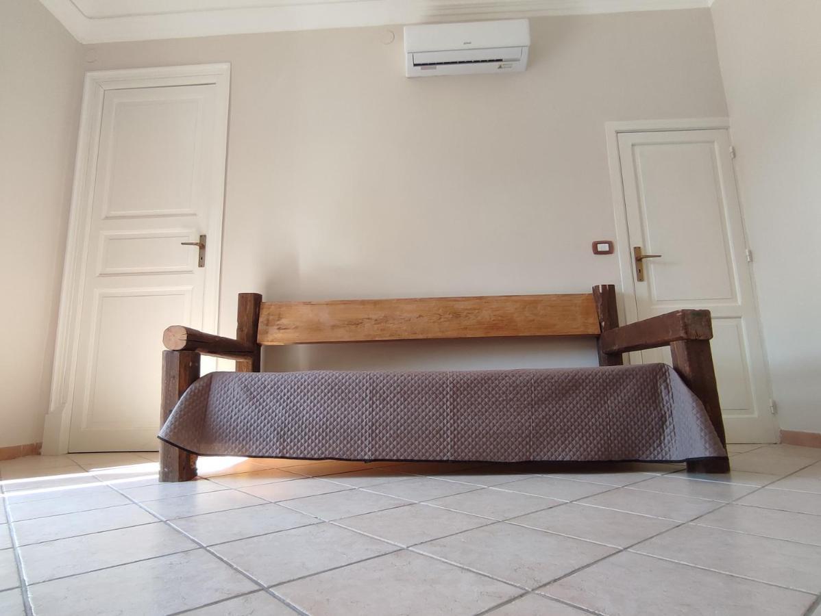 Centralissima Favignana Buitenkant foto